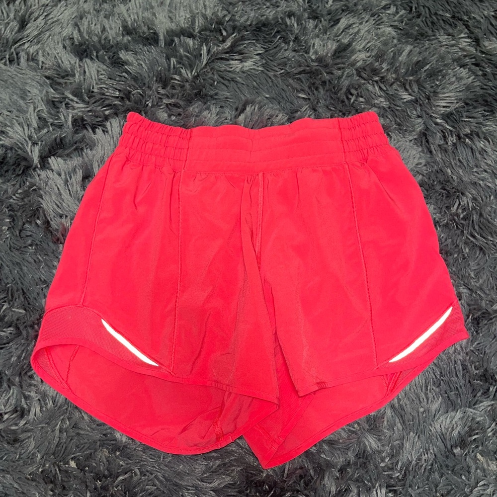 Lululemon Hotty Hot Hot Pink Shorts size 4